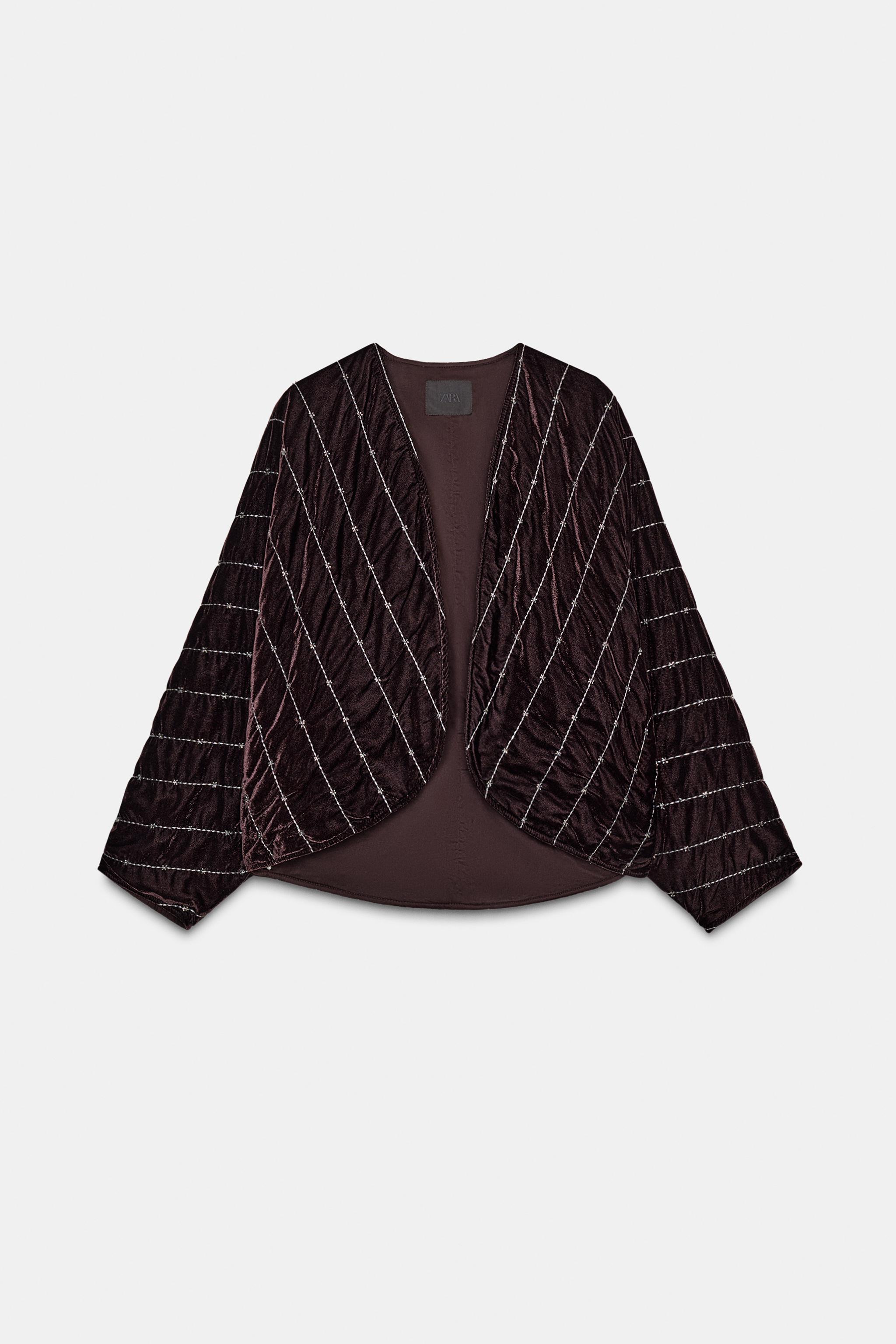 KIMONO MATELASSÉ EN VELOURS AVEC FANTAISIE